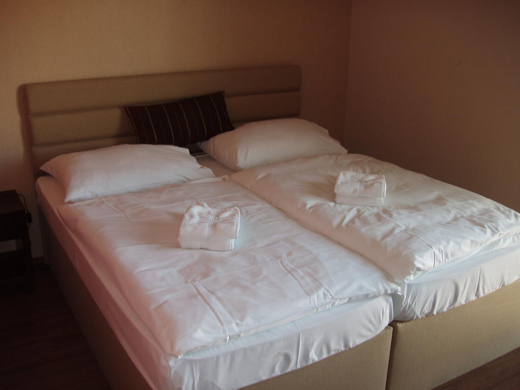 Hotel Predium Vrable Phòng bức ảnh