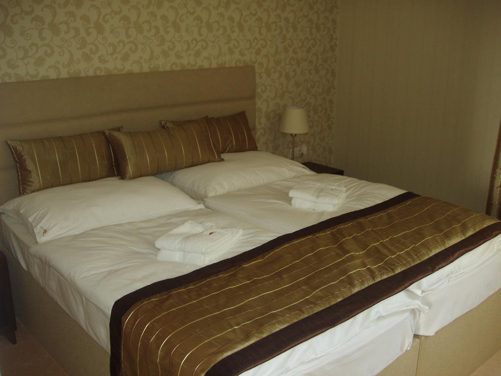 Hotel Predium Vrable Phòng bức ảnh